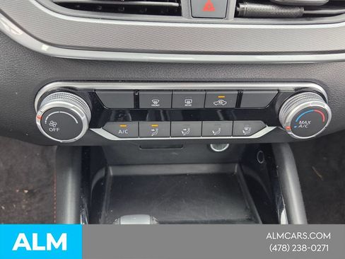 Used 2025 Nissan Altima 2.5 SR FWD image 21