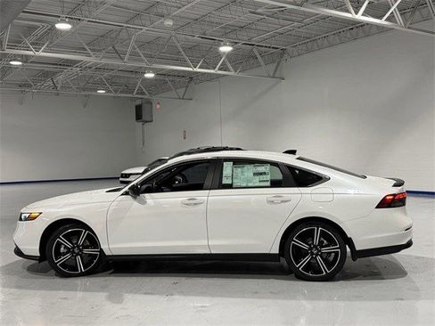 New 2025 Honda Accord Sport image 10