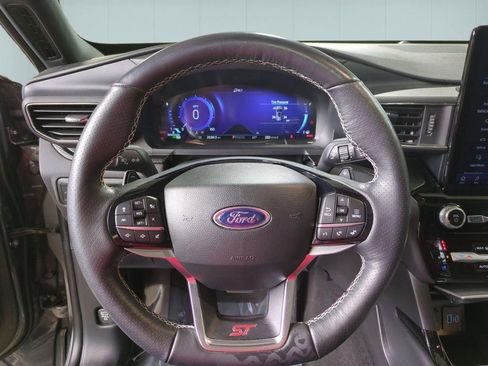 Used 2023 Ford Explorer ST w/ Equipment Group 401A image 19