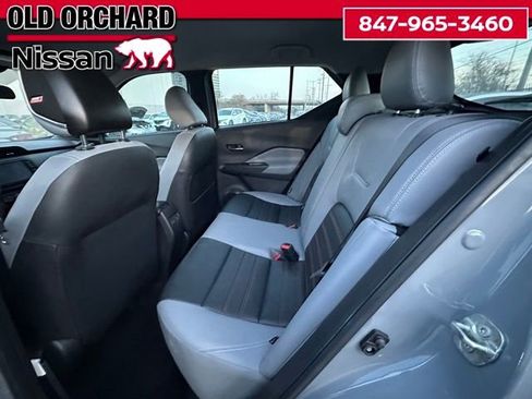 Used 2023 Nissan Kicks SR w/ SR Premium Package image 15