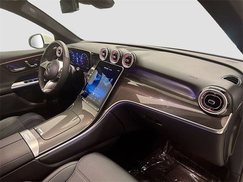 Certified 2025 Mercedes-Benz GLC 300 GLC 300 image 31