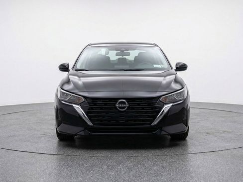 Used 2025 Nissan Sentra S image 2