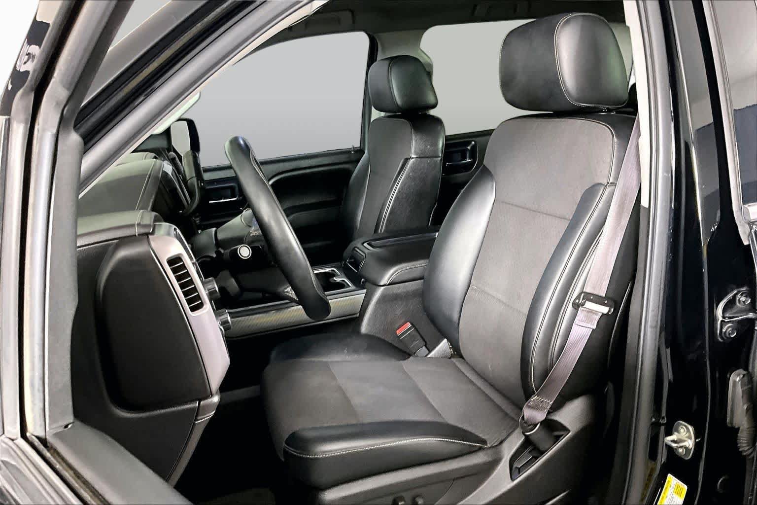 Used 2014 GMC Sierra 1500 SLE w/ All-Terrain Package AWD/4WD image 8