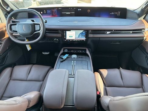 New 2026 Lincoln Navigator L Reserve AWD/4WD image 25