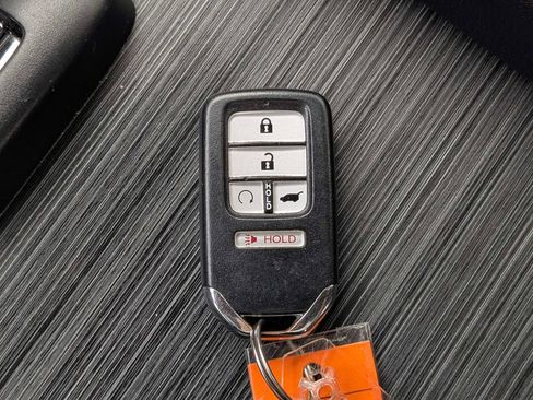 Used 2022 Honda Pilot Touring image 33