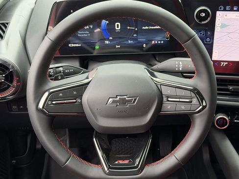 New 2026 Chevrolet Equinox EV RS image 12