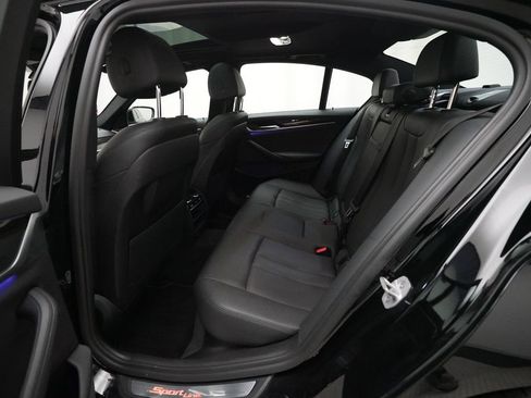 Used 2017 BMW 530i xDrive AWD/4WD image 15