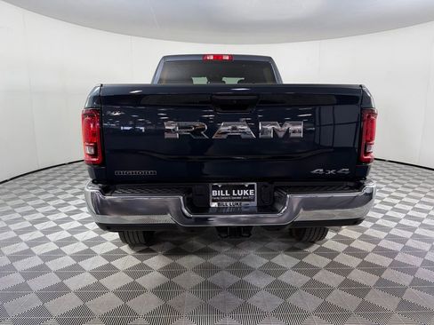 Certified 2026 RAM 2500 Big Horn AWD/4WD image 7