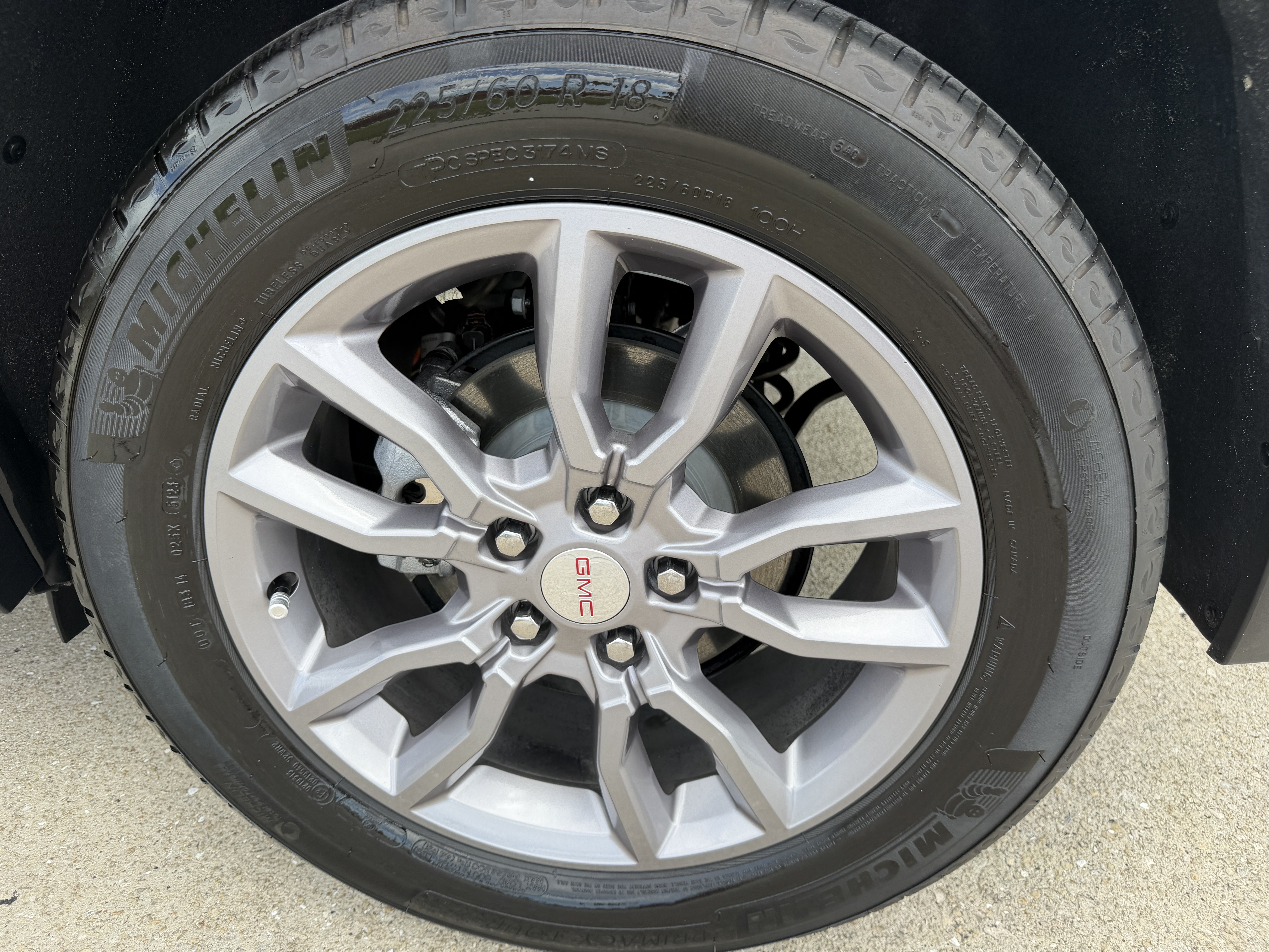 Used 2024 GMC Terrain SLT w/ Tech Package AWD/4WD image 32