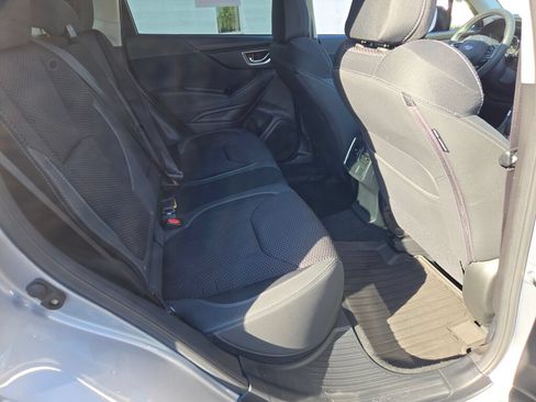 Certified 2023 Subaru Forester Premium AWD/4WD image 10