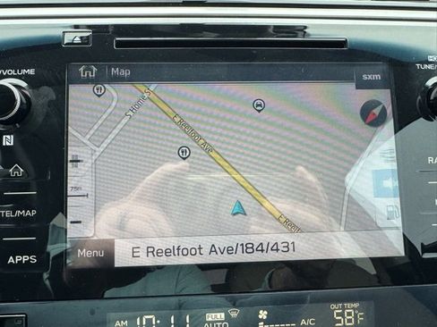 Used 2018 Subaru Outback 2.5i Limited image 11