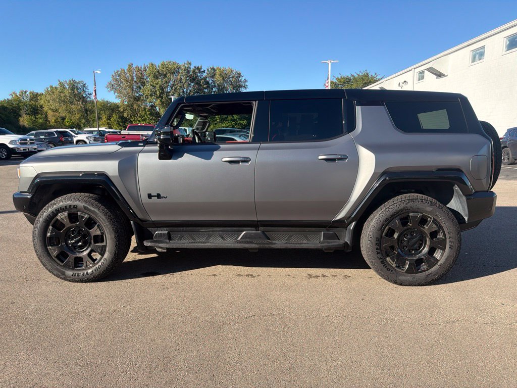 Used 2026 GMC Hummer EV 3X w/ Carbon Fiber Edition Package AWD/4WD image 9
