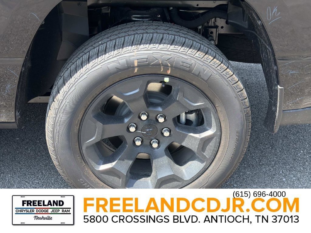 New 2026 RAM 1500 Express AWD/4WD image 10