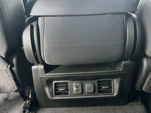 Used 2021 GMC Sierra 1500 Elevation RWD image 30
