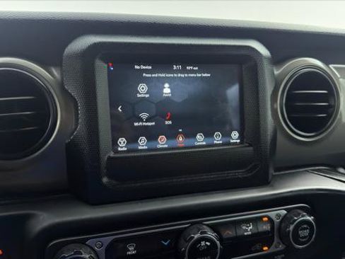 Used 2023 Jeep Wrangler Unlimited Sport AWD/4WD image 32