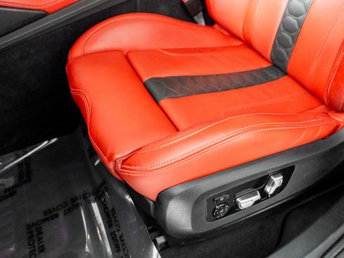 Used 2025 BMW X6 M Competition image 29