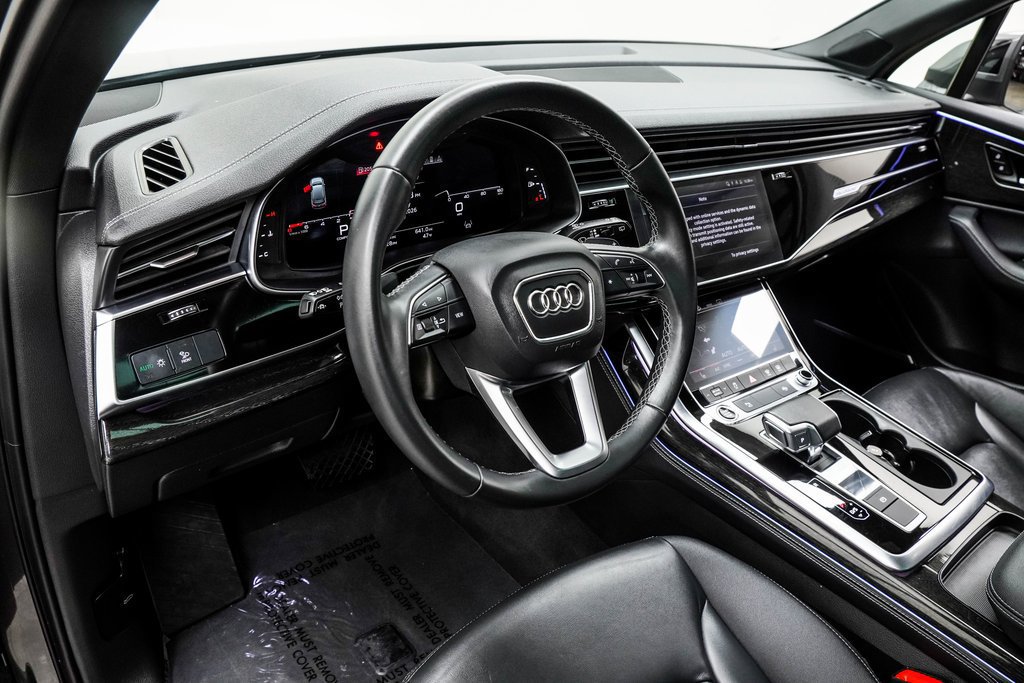 Used 2025 Audi Q7 3.0T Premium Plus AWD/4WD image 16