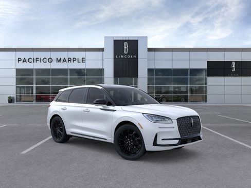 New 2026 Lincoln Corsair Premiere image 7