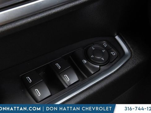 Used 2024 Chevrolet Silverado 1500 RST w/ Redline Edition AWD/4WD image 12