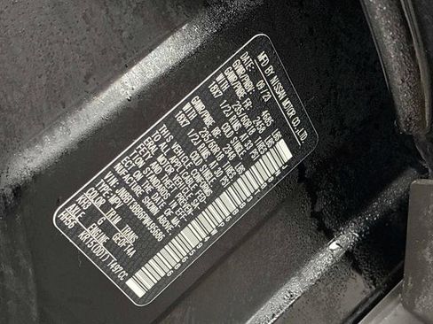 Certified 2023 Nissan Rogue SV image 18