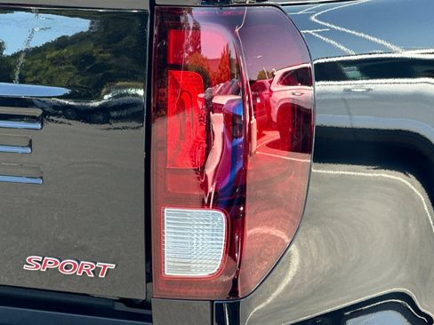 New 2025 Honda Ridgeline Sport image 32