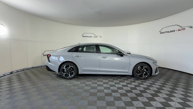 New 2026 Kia K5 GT-Line w/ GT-Line Red Interior Package FWD image 9