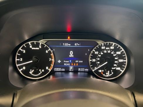 Used 2025 Nissan Altima 2.5 SR FWD image 18