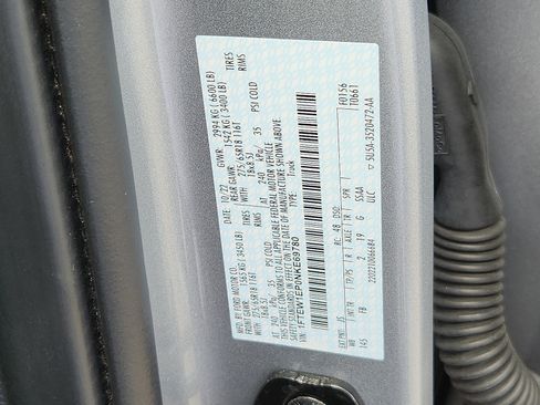 Used 2022 Ford F150 XLT w/ Equipment Group 302A High AWD/4WD image 26