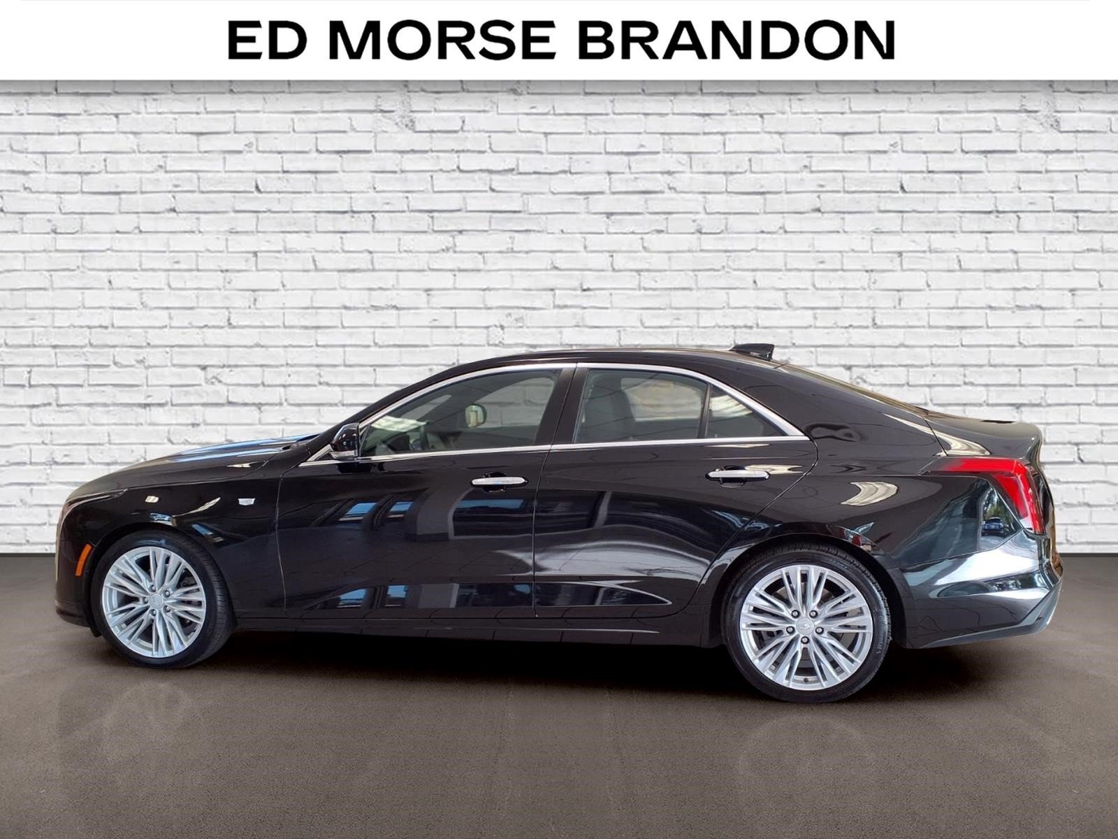 Certified 2026 Cadillac CT4 Premium Luxury RWD image 2