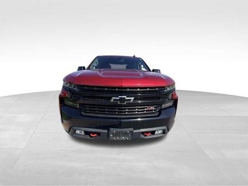 Used 2019 Chevrolet Silverado 1500 LT Trail Boss AWD/4WD image 3