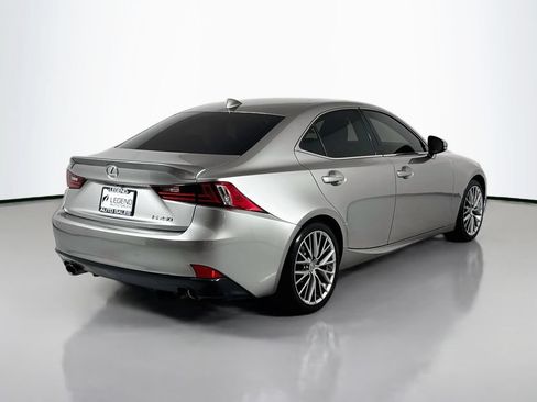 Used 2015 Lexus IS 250 w/ Navigation System Package RWD image 2