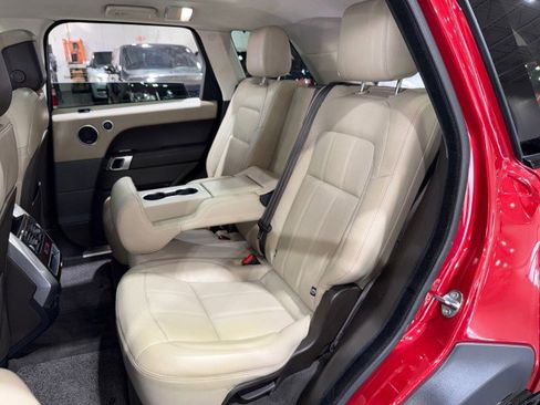 Used 2019 Land Rover Range Rover Sport HSE image 13
