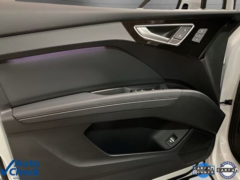 Used 2024 Audi Q4 e-tron Premium Plus w/ Premium Plus image 27