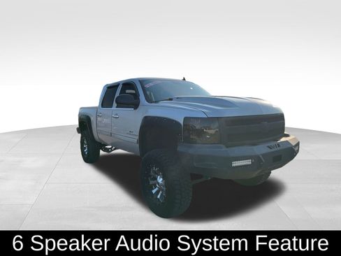 Used 2010 Chevrolet Silverado 1500 LT w/ Power Pack Plus image 3
