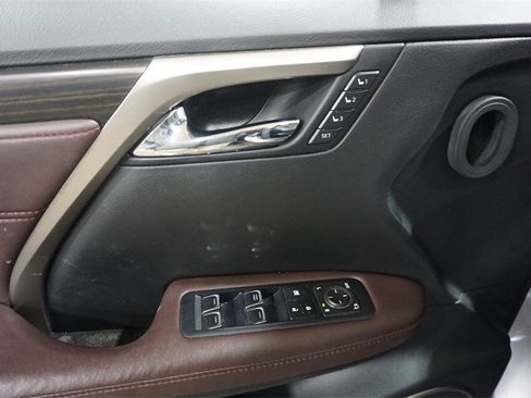 Used 2017 Lexus RX 350 FWD image 3