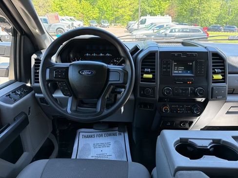 Used 2017 Ford F250 XL w/ STX Appearance Package AWD/4WD image 14