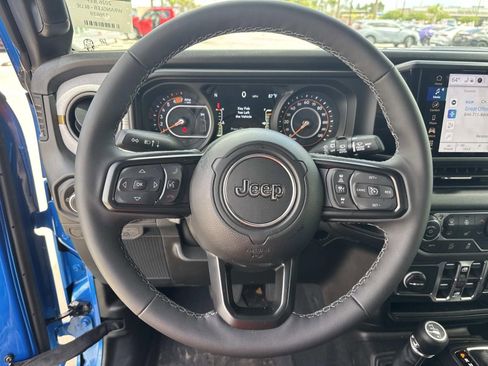 Used 2026 Jeep Wrangler Unlimited Sport AWD/4WD image 21