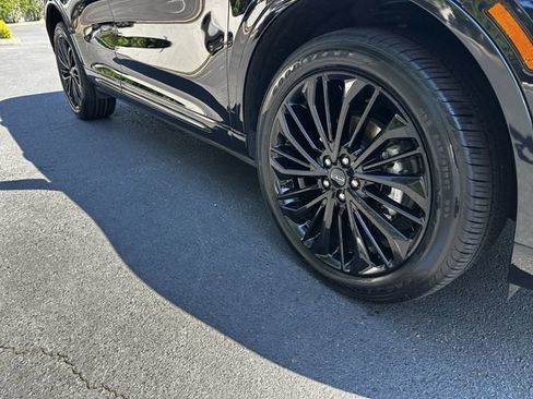 Certified 2024 Lincoln Corsair AWD w/ Equipment Group 101A image 11