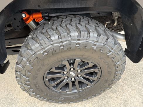 Used 2025 Ford F150 Raptor AWD/4WD image 23