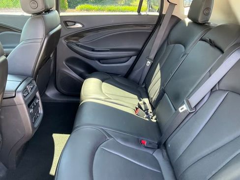 Used 2020 Buick Envision Premium w/ Driver Confidence Package AWD/4WD image 17