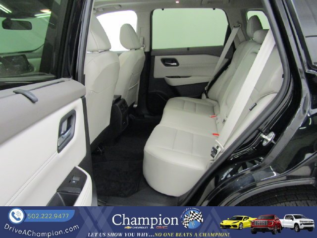 Used 2024 Nissan Rogue SV w/ SV Premium Package AWD/4WD image 19