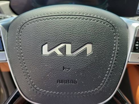 Used 2024 Kia Telluride EX X-Line AWD/4WD image 32