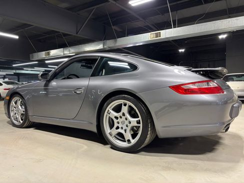 Used 2005 Porsche 911 Carrera image 3
