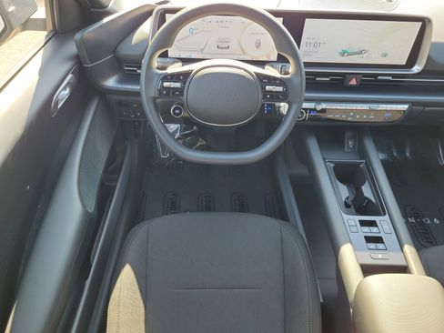 New 2025 Hyundai Ioniq 6 SE image 14