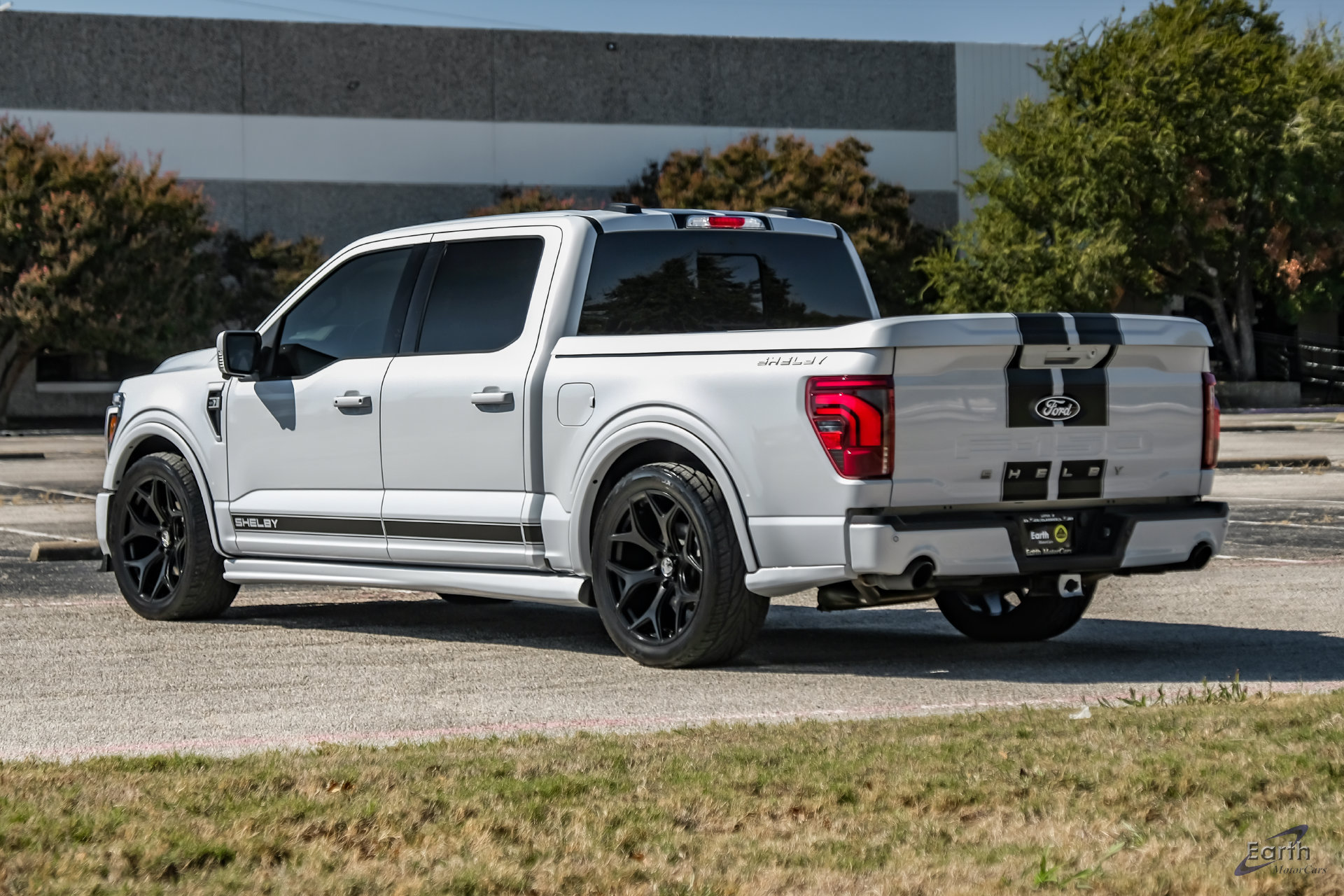 Used 2025 Ford F150 Lariat w/ Equipment Group 502A High AWD/4WD image 10