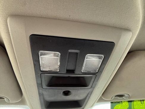 Used 2017 RAM 2500 Tradesman w/ Chrome Appearance Group image 19