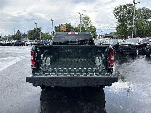 New 2026 RAM 1500 Laramie AWD/4WD image 17