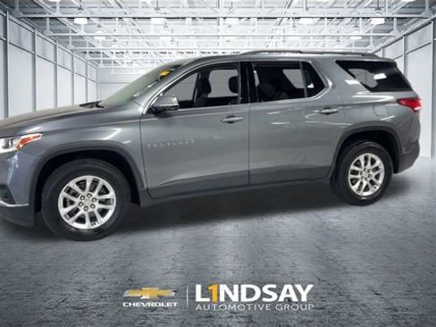 Used 2020 Chevrolet Traverse LT image 6