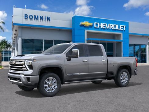 New 2026 Chevrolet Silverado 2500 High Country w/ High Country Premium Package AWD/4WD image 3