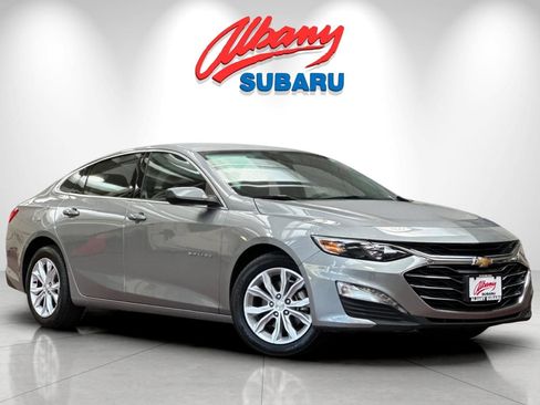 Used 2024 Chevrolet Malibu LT FWD image 2